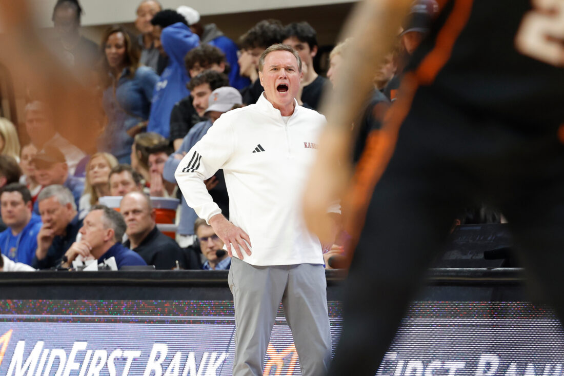 Preview: Cincinnati’s tough defense will test KU as Jayhawks look to keep pace in league race